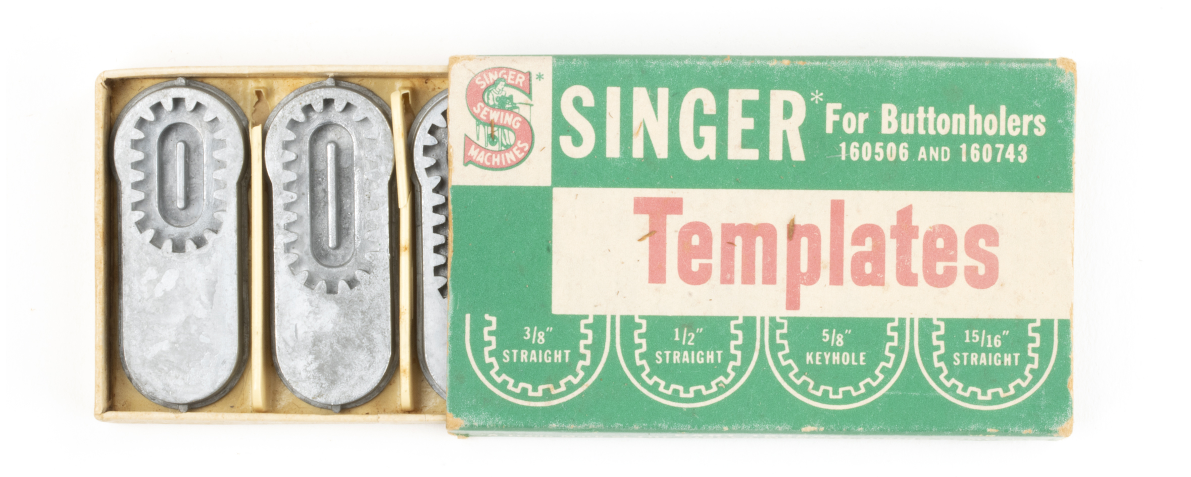 Box and cover for four cams or templates of various sizes for buttonholer for Singer sewing machines