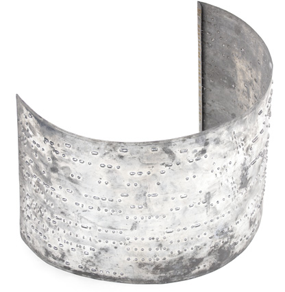 Zinc strip with raised bumps for Clariophon organette